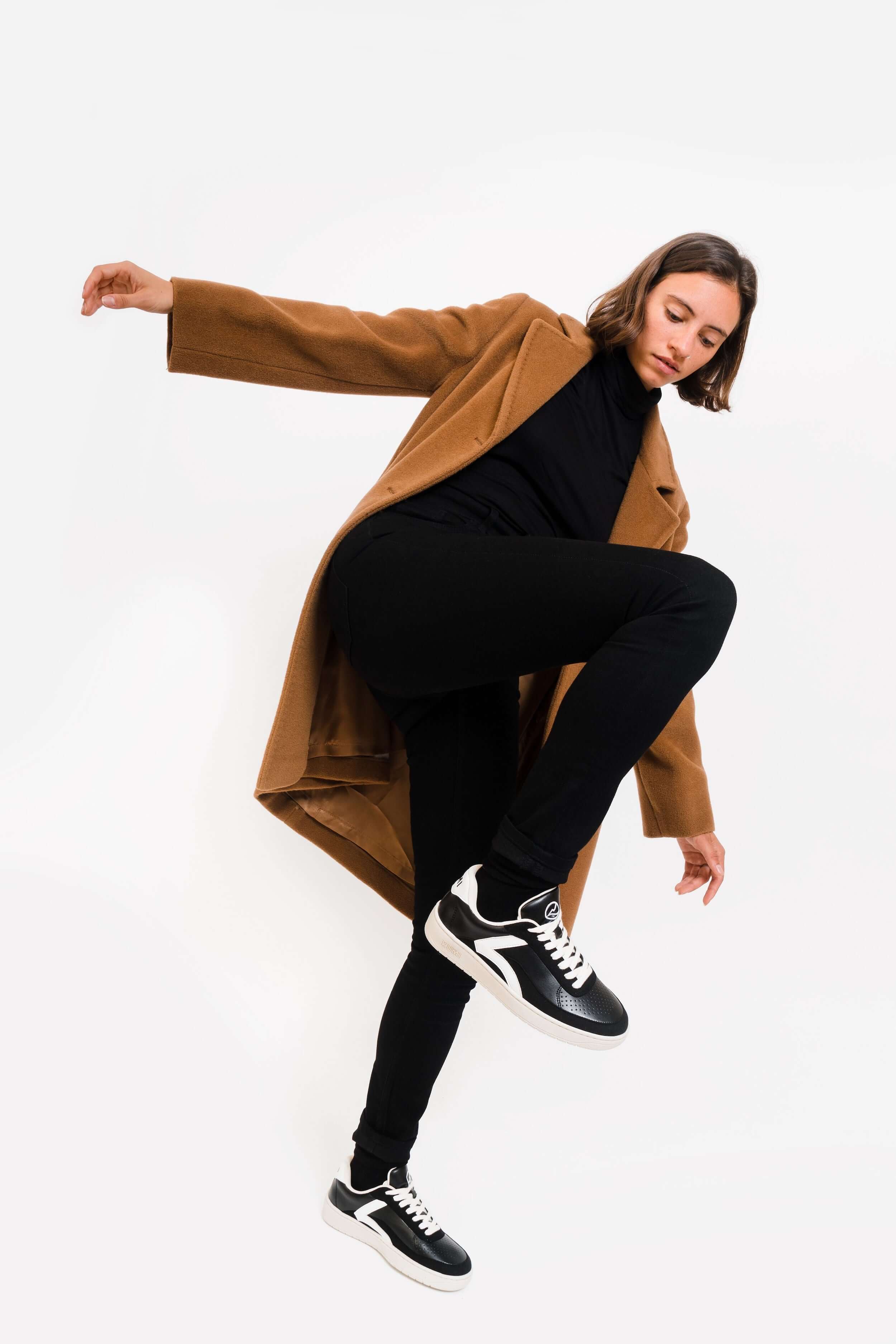 Hygge/22 Suede Carbon - Image 7