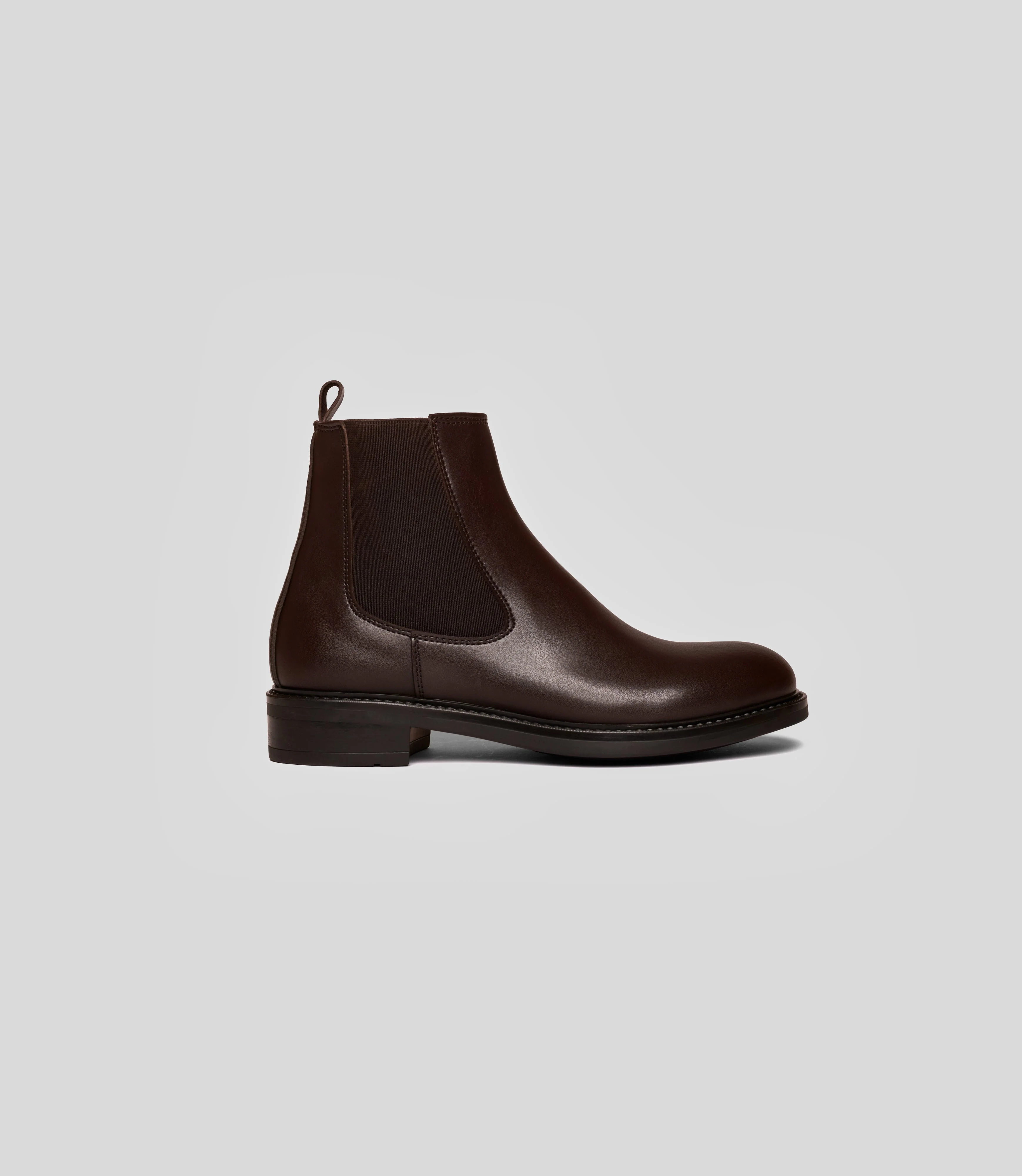 Vegan Chelsea Boot - Woman - Image 11