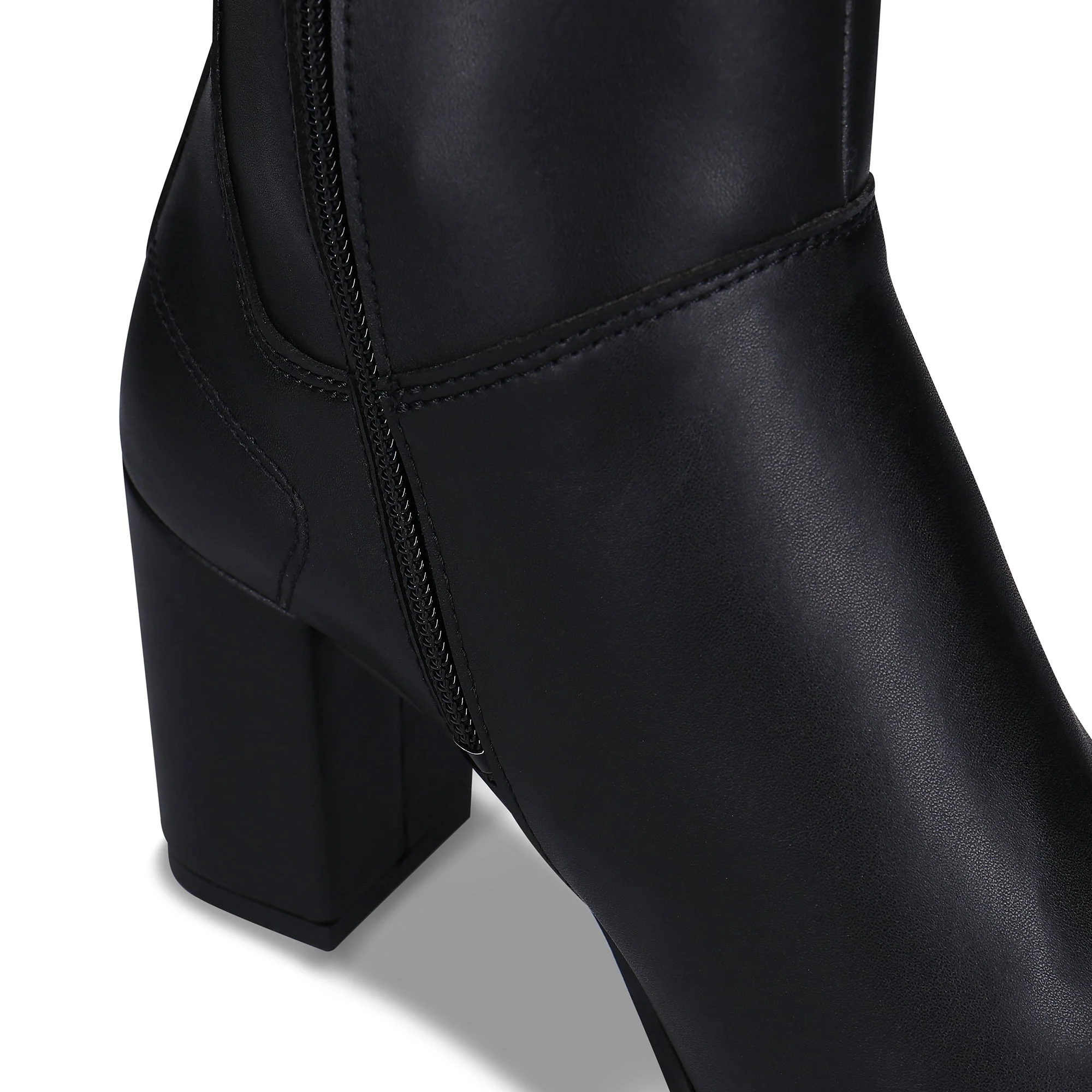 CIRCE Black - Image 5