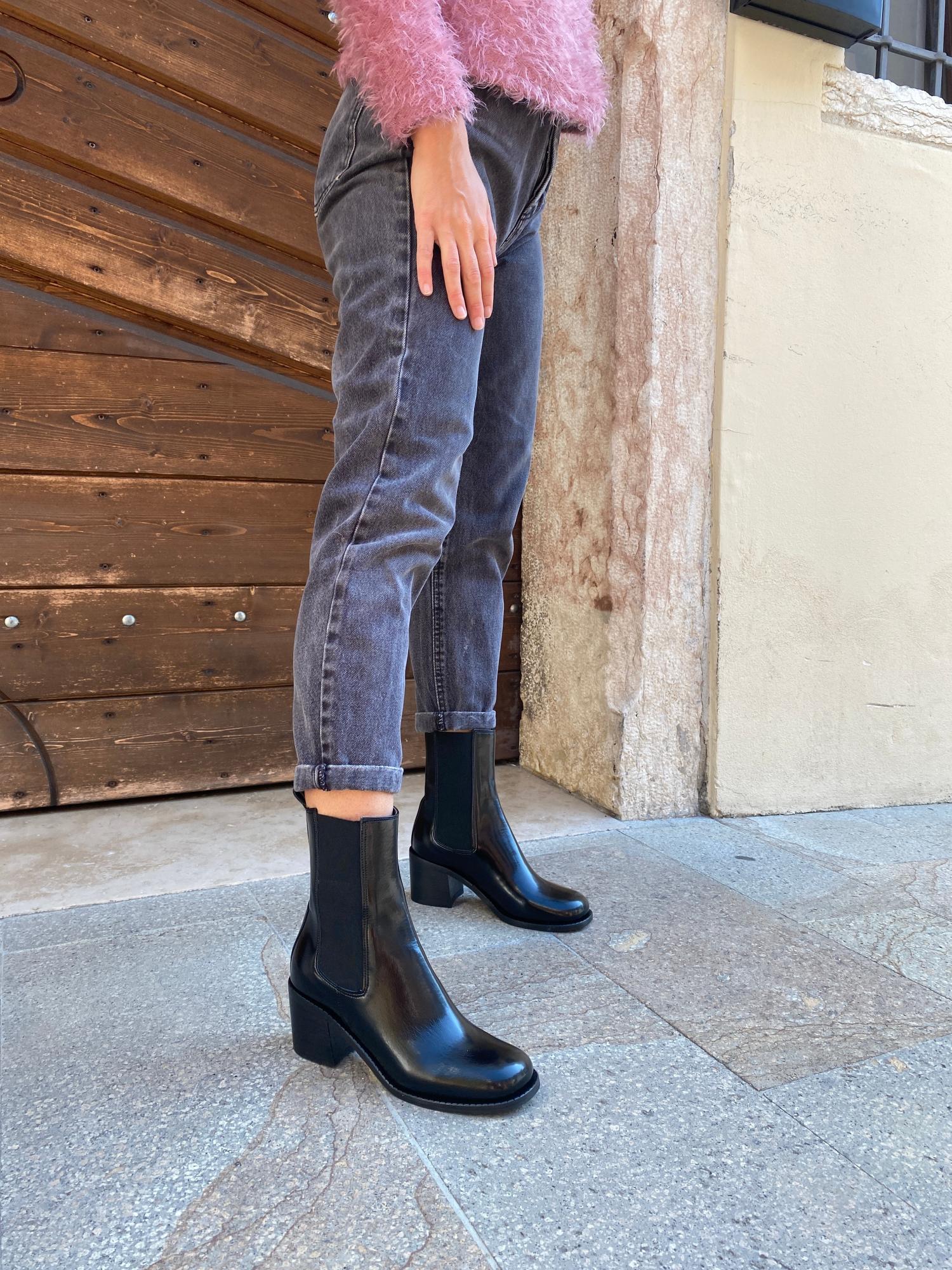 NELA noires vernies - Image 2