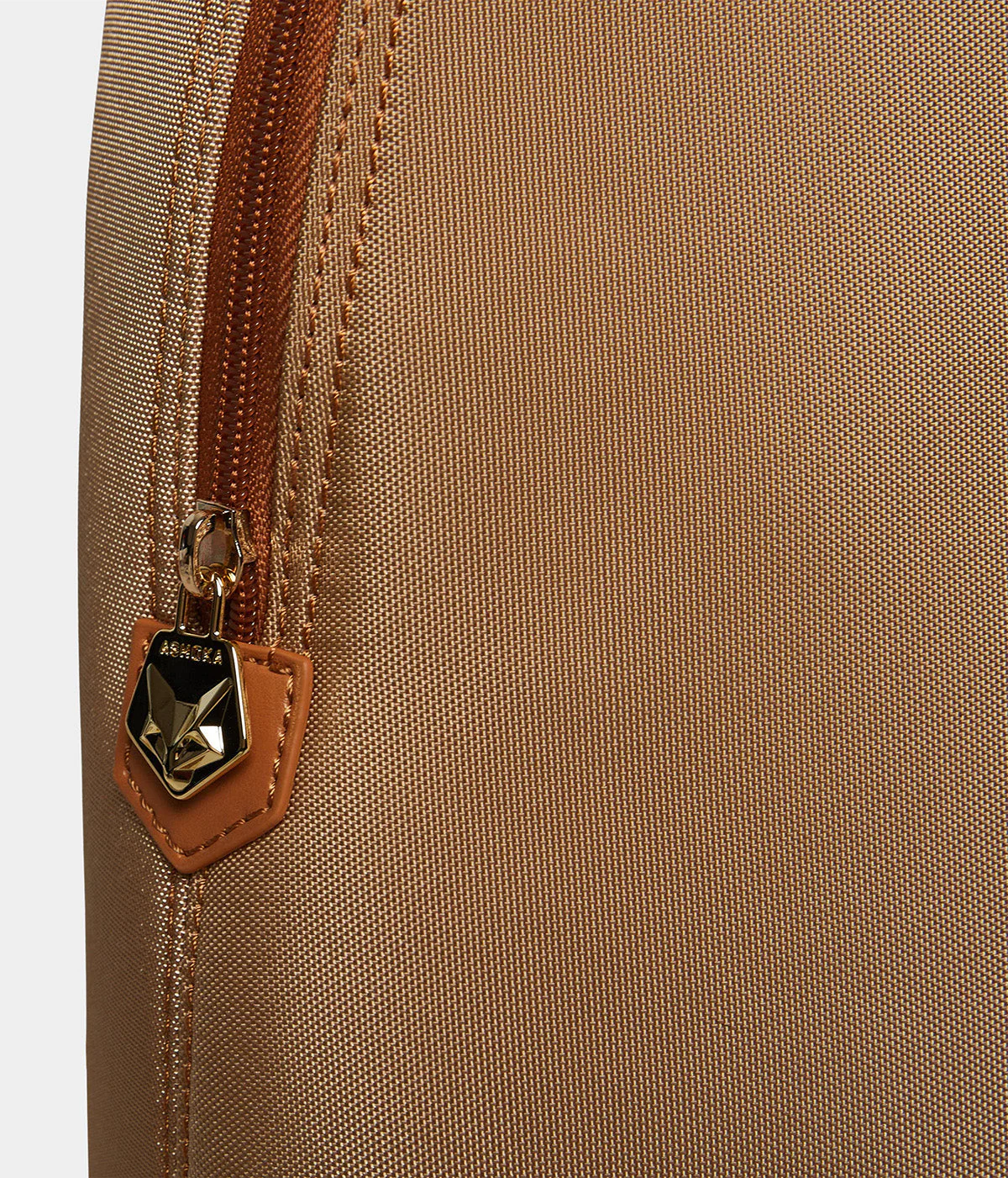 Sac à dos Lively Apple Skin et Nylon recyclé caramel - Image 6