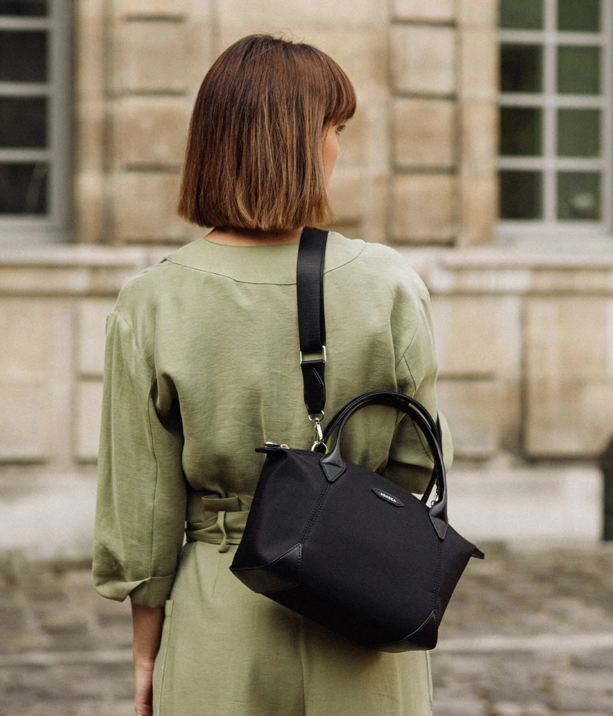 Sac Pretty Apple Skin et Nylon recyclé noir - Image 10