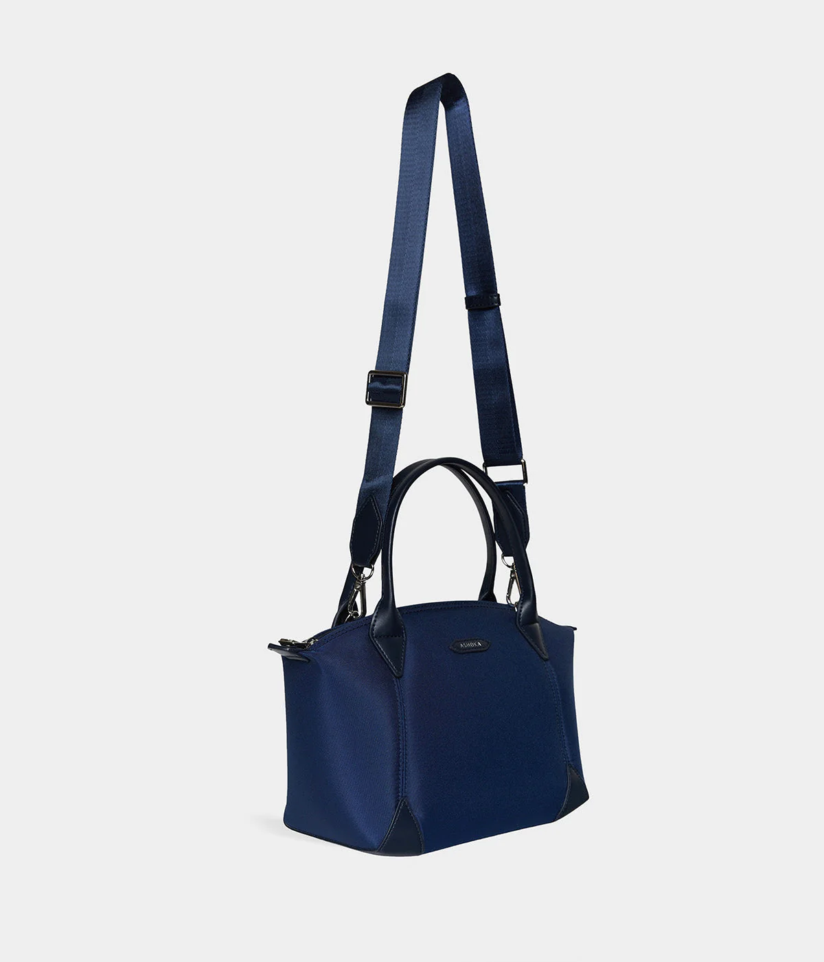 Sac Pretty Apple Skin & Nylon recyclé bleu marine - Image 4