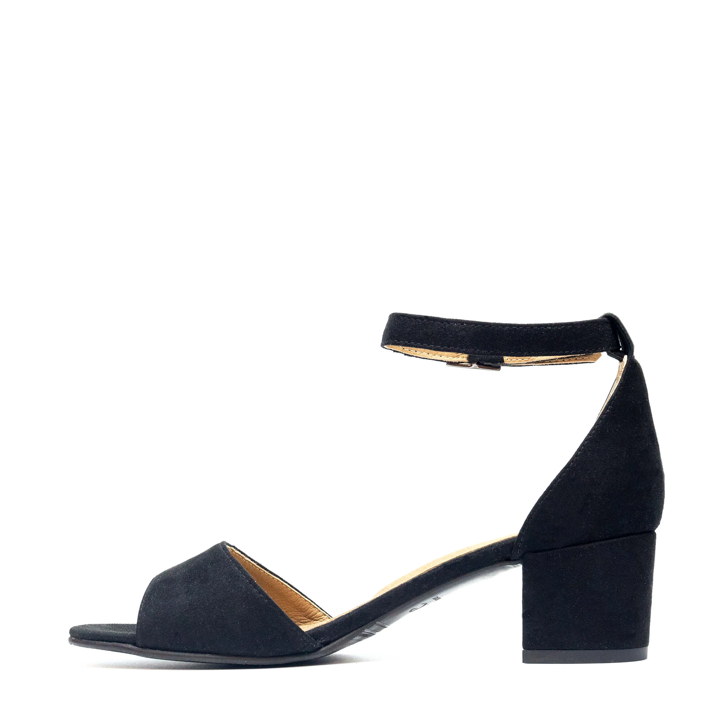 Cora Black - Image 4
