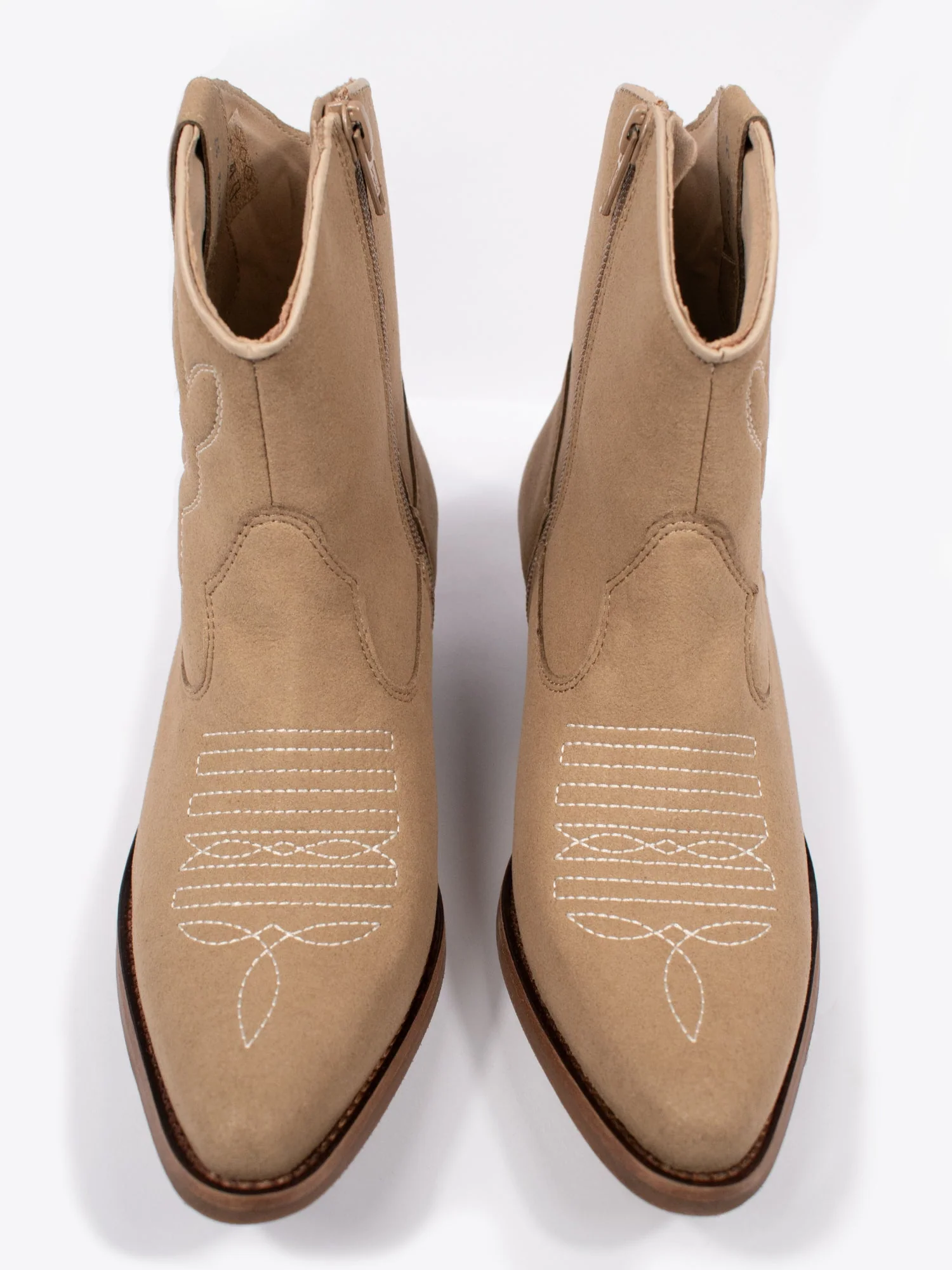 Low Western Boots - Image 4