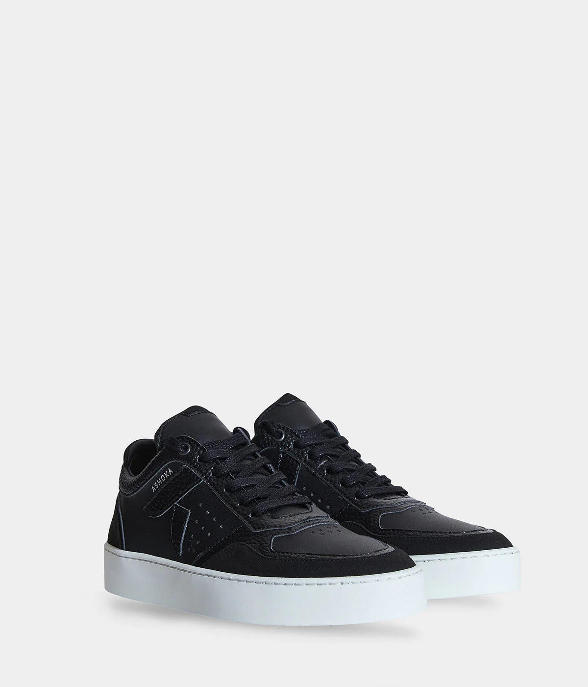 Sneaker Matéo basse biosourcée & recyclée noire - Image 3
