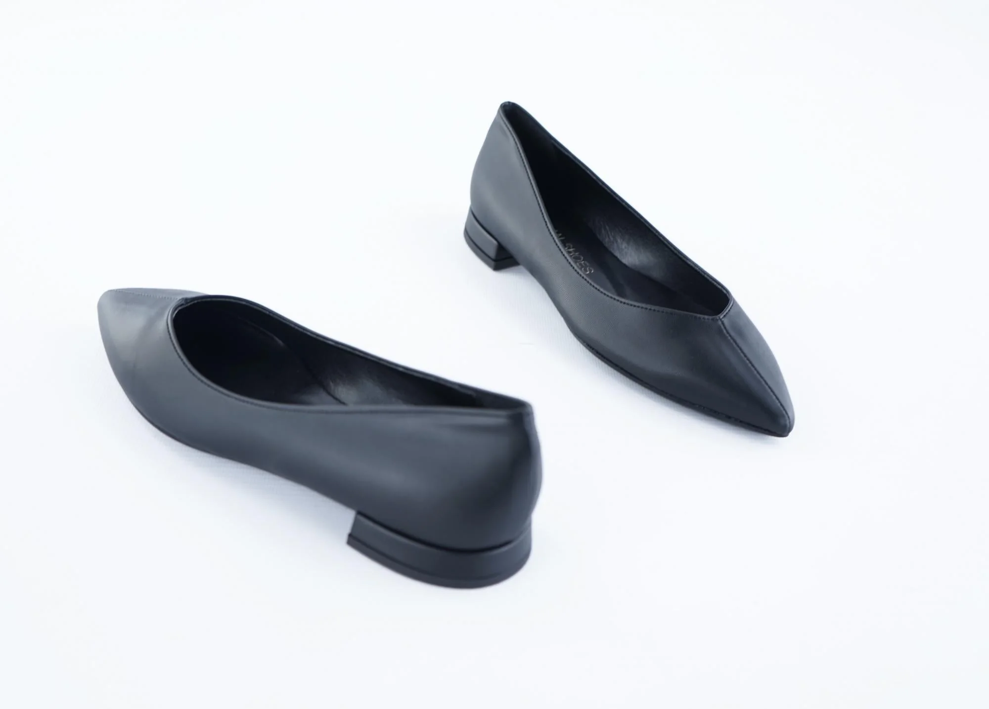 VAILA noires - Image 5